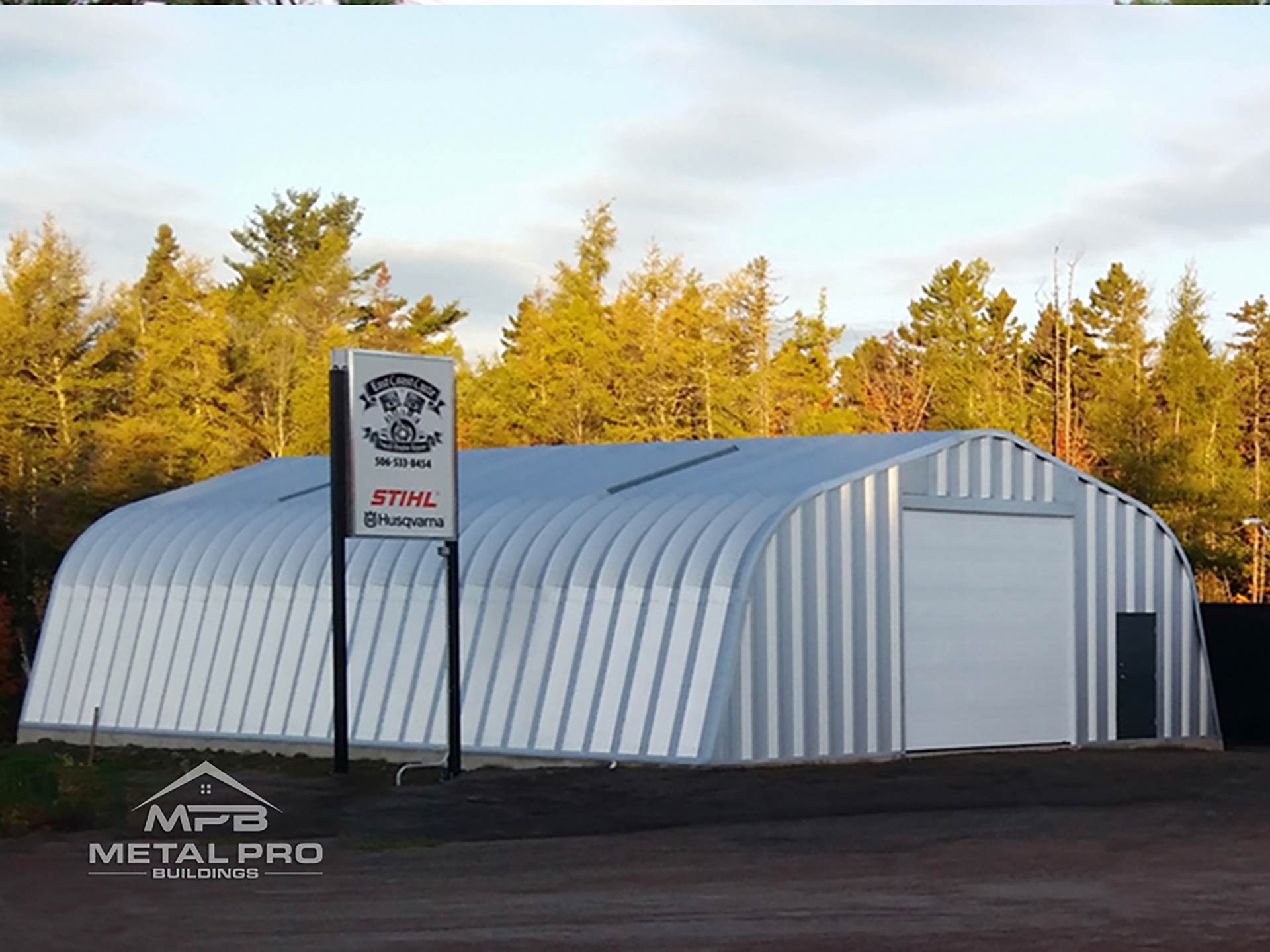 exterior of a econospan model quonset building for a business